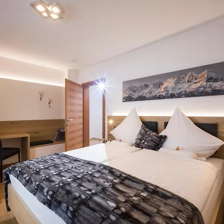 Bellaire Tirol Апартаменты *